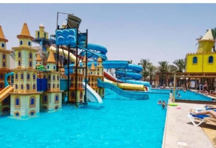 Mirage Bay Resort & Aqua Park Apartment Hurghada Exterior foto